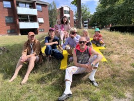 På Den Anden Side